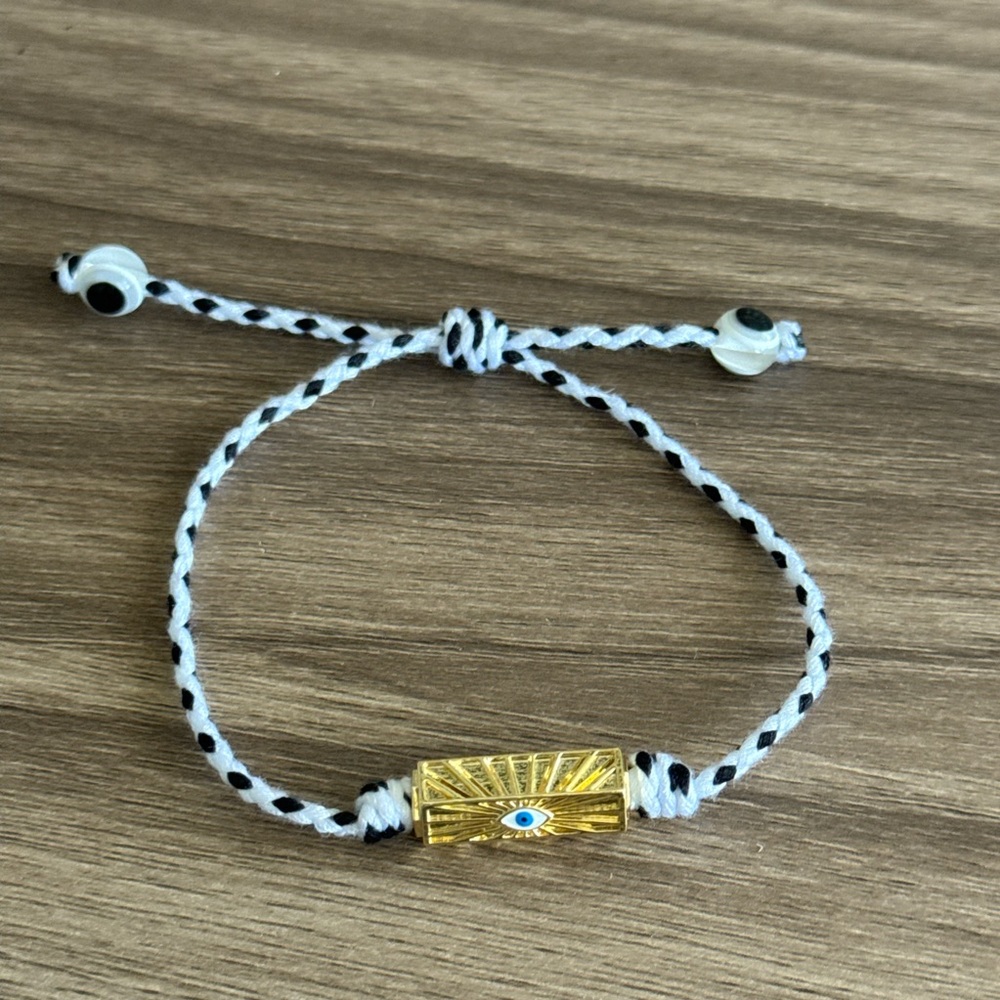 Evil Eye Bracelet Q876 - Picture 2 of 4